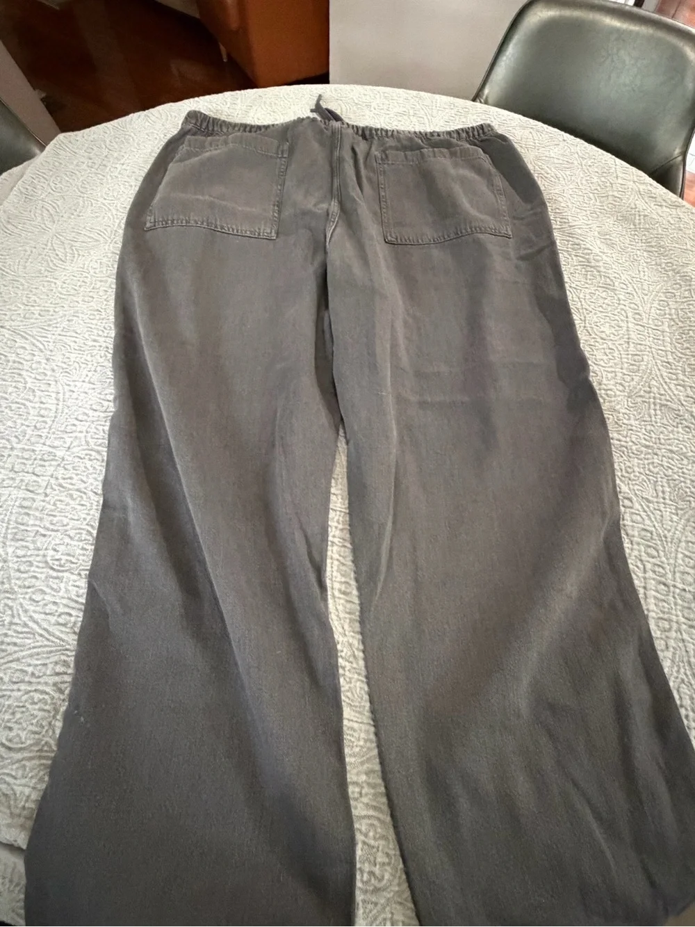 GAP Men's Black Drawstring casual pants